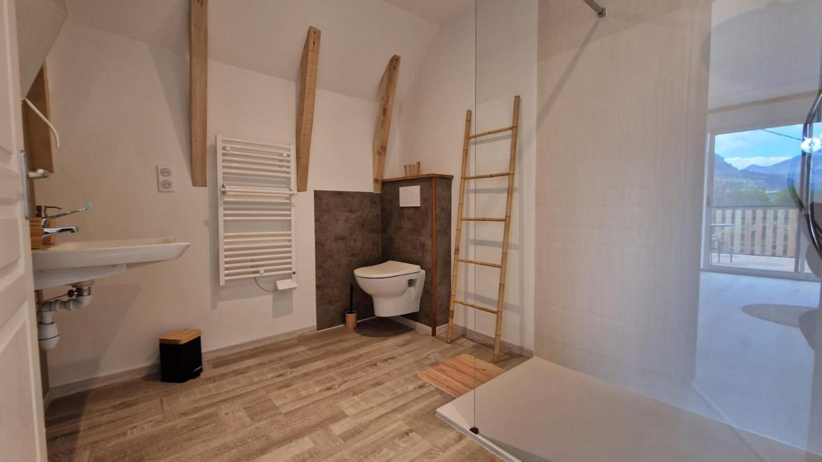 Bed and Breakfast La Puy Mary Le Falgoux Екстер'єр фото